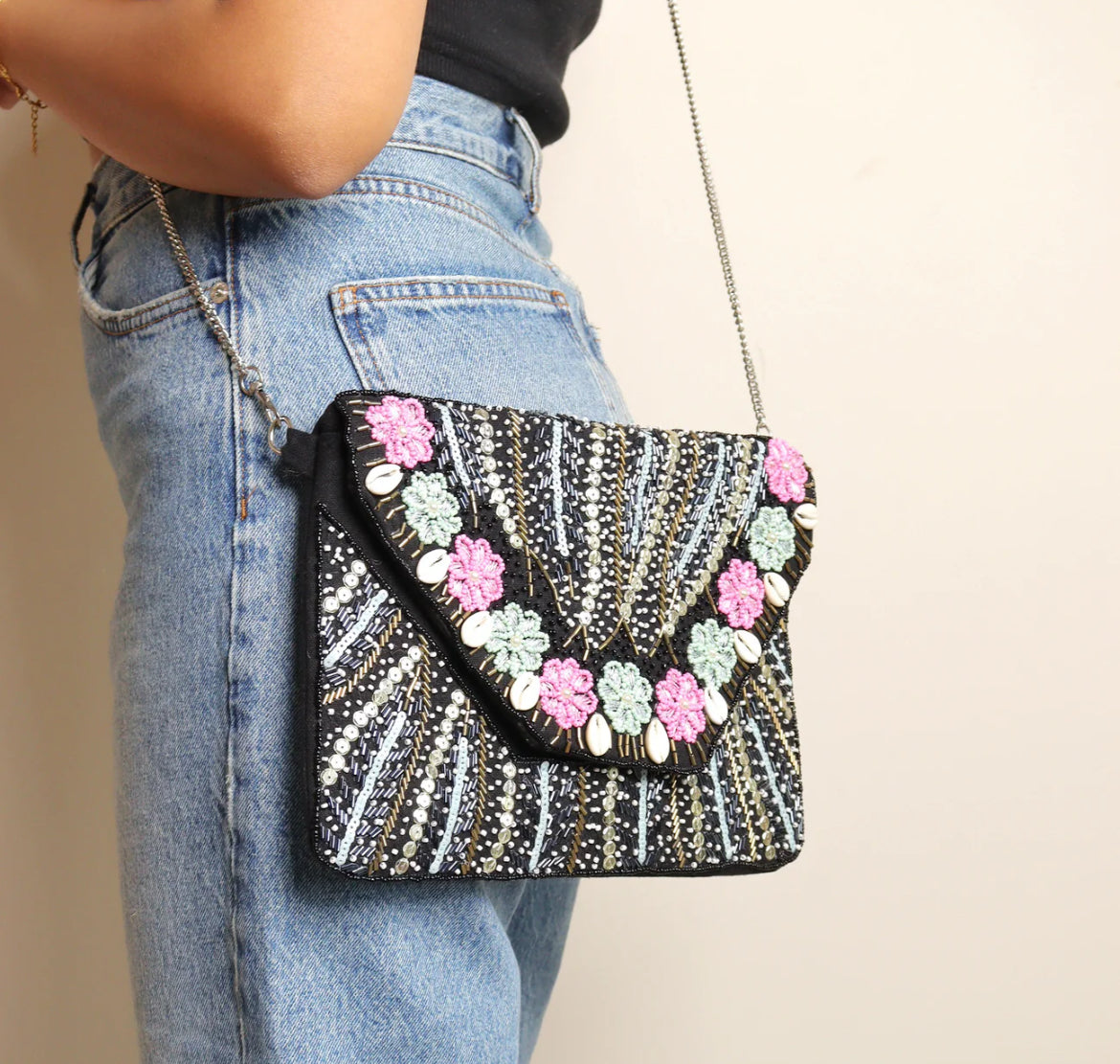 Bead Babe|| Hand Embroidered Boho Sling Bag